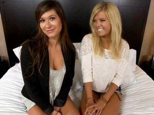 Two college girls do threesome on video together